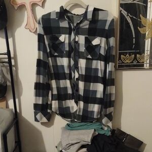 Plaid Button Down Shirt - Black and White